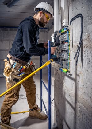 Electrician work in Surat - Short Circuit Fix by Expert Electrician